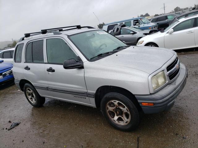 Photo 4 from auction – 2001 CHEVROLET TRACKER with VIN 2CNBE13C516908860
