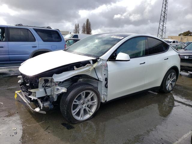 TESLA MODEL Y 2022 with VIN 7SAYGDEE2NF533344 - Photo from auction