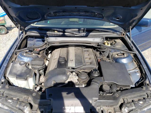 Photo 11 from auction – 2002 BMW 325 I with VIN WBAET374X2NH00217