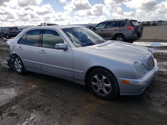 Photo 4 from auction – 2002 MERCEDES-BENZ E 320 with VIN WDBJF65J62B493843