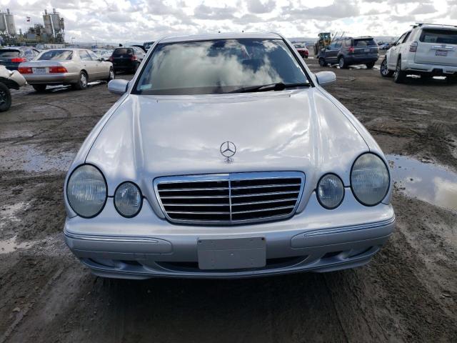 Photo 5 from auction – 2002 MERCEDES-BENZ E 320 with VIN WDBJF65J62B493843