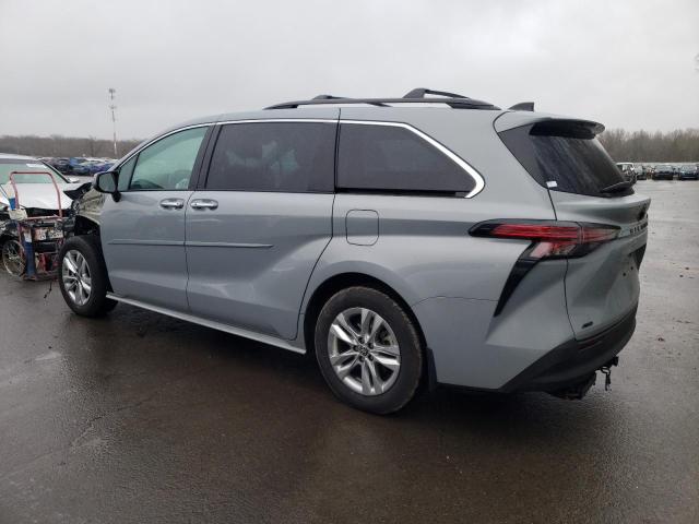 Photo 2 from auction – 2022 TOYOTA SIENNA XLE with VIN 5TDASKFC9NS054302
