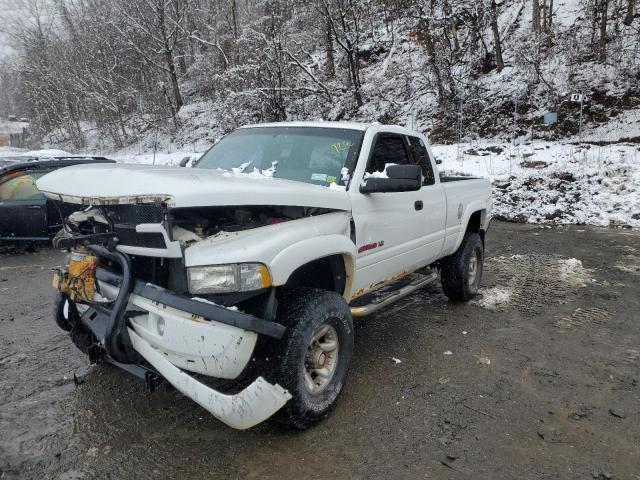DODGE RAM 2500 1998 with VIN 1B7KF23Z7WJ144015 - Photo from auction