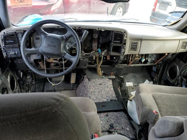 Photo 8 from auction – 2000 GMC YUKON with VIN 1GKEK13T6YJ126143