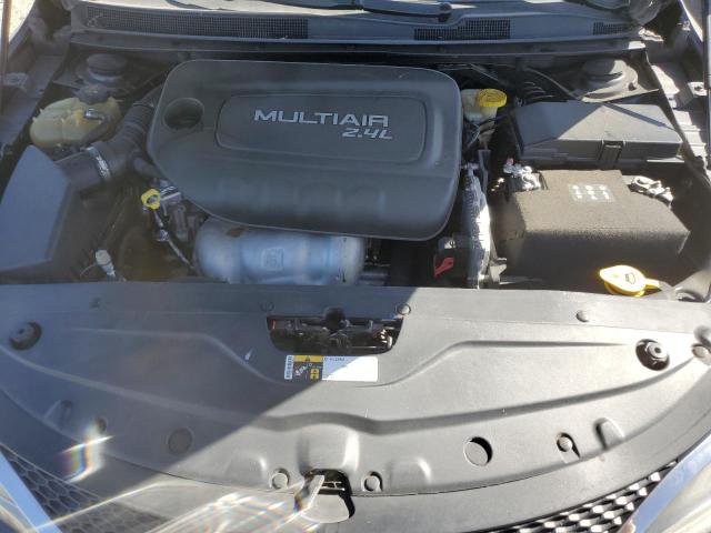 Photo 11 from auction – 2016 CHRYSLER 200 LIMITE with VIN 1C3CCCABXGN179025