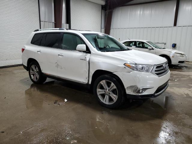 Photo 4 from auction – 2013 TOYOTA HIGHLANDER with VIN 5TDDK3EH5DS236433