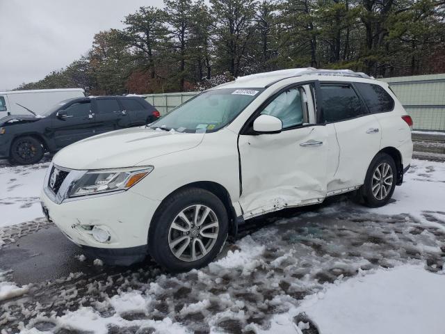 Photo 1 from auction – 2016 NISSAN PATHFINDER with VIN 5N1AR2MM7GC633134