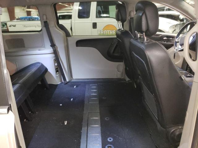 Photo 11 from auction – 2014 CHRYSLER TOWN & COU with VIN 2C4RC1BG0ER443891