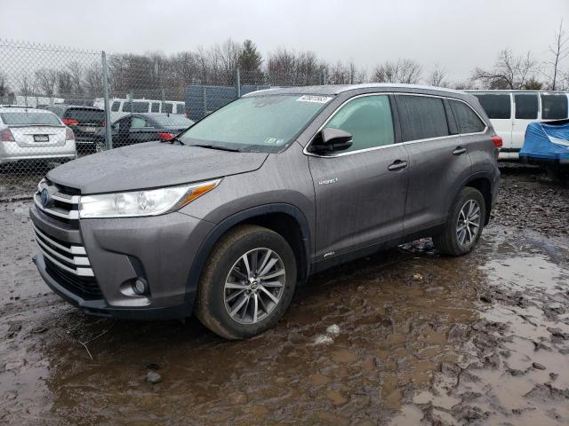 TOYOTA HIGHLANDER 2019 with VIN 5TDJGRFH4KS068173 - Photo from auction