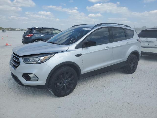 Photo 1 from auction – 2017 FORD ESCAPE SE with VIN 1FMCU9GD3HUA09872
