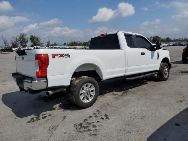 Photo 3 from auction – 2017 FORD F250 SUPER with VIN 1FT7X2B63HEC34378