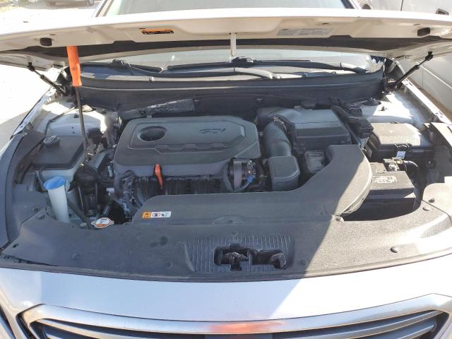 Photo 11 from auction – 2017 HYUNDAI SONATA SE with VIN 5NPE24AF1HH471230