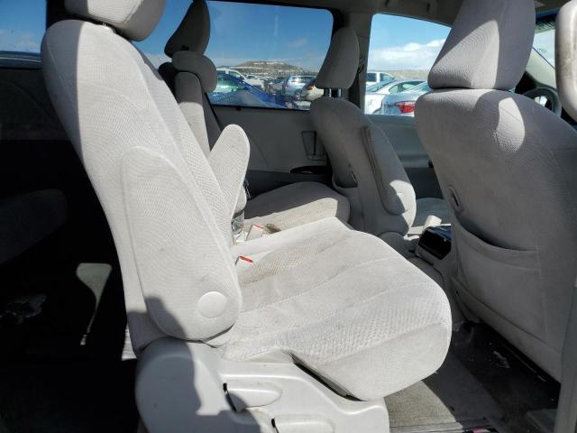Photo 11 from auction – 2012 TOYOTA SIENNA LE with VIN 5TDKK3DC3CS200509
