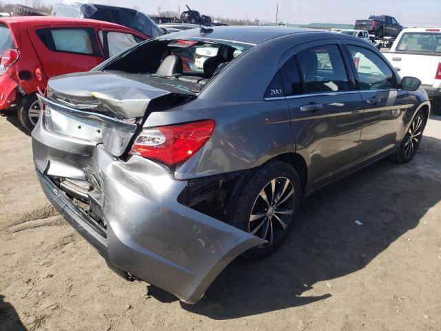 Photo 3 from auction – 2013 CHRYSLER 200 LIMITE with VIN 1C3CCBCGXDN521085