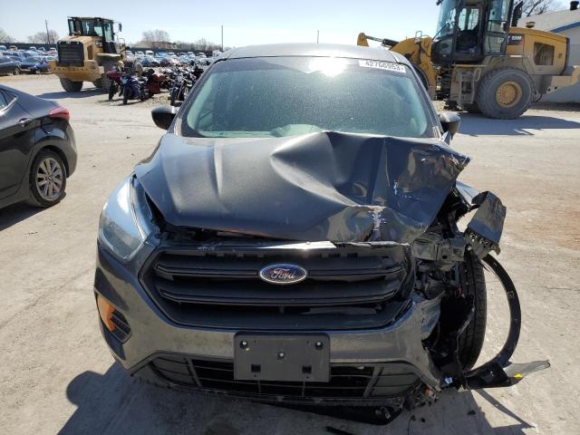 Photo 5 from auction – 2017 FORD ESCAPE S with VIN 1FMCU0F75HUE12744