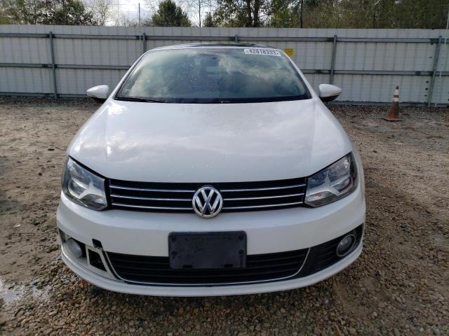 Photo 5 from auction – 2013 VOLKSWAGEN EOS KOMFOR with VIN WVWBW8AH8DV007927