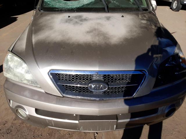 Photo 11 from auction – 2006 KIA SORENTO EX with VIN KNDJD733365652159