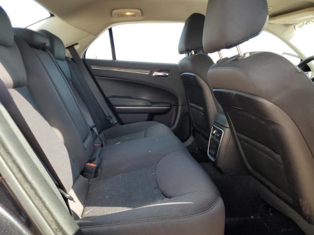 Photo 10 from auction – 2019 CHRYSLER 300 TOURIN with VIN 2C3CCARG0KH682634