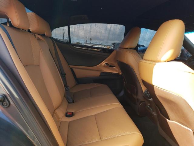Photo 10 from auction – 2022 LEXUS ES 300H BA with VIN 58ADA1C15NU015400
