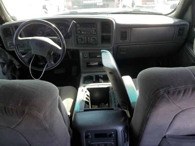 Photo 8 from auction – 2005 CHEVROLET SILVERADO with VIN 2GCEC13TX51376757