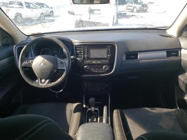 Photo 8 from auction – 2017 MITSUBISHI OUTLANDER with VIN JA4AZ2A35HZ045869
