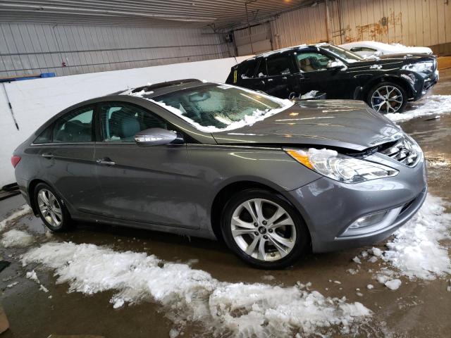 Photo 4 from auction – 2013 HYUNDAI SONATA SE with VIN 5NPEC4AC7DH697477