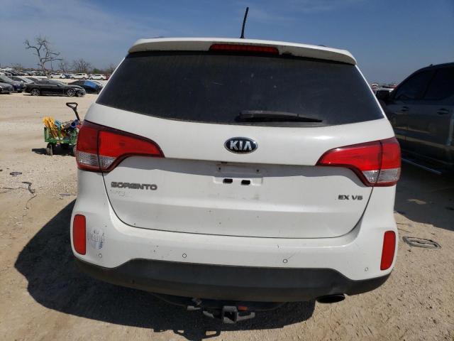 Photo 6 from auction – 2015 KIA SORENTO EX with VIN 5XYKU4A71FG653844