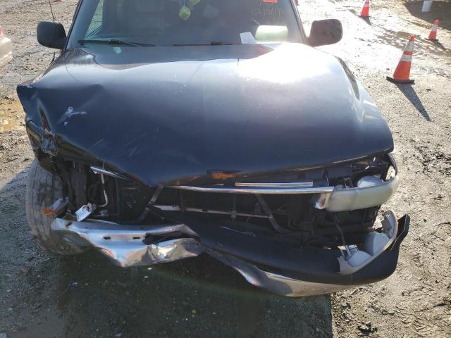 Photo 12 from auction – 2002 CHEVROLET SUBURBAN K with VIN 3GNFK16Z22G275293