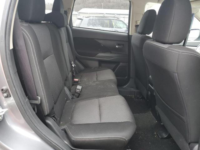 Photo 11 from auction – 2017 MITSUBISHI OUTLANDER with VIN JA4AZ2A35HZ052014
