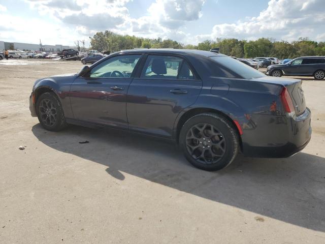 Photo 2 from auction – 2019 CHRYSLER 300 TOURIN with VIN 2C3CCARG0KH682634