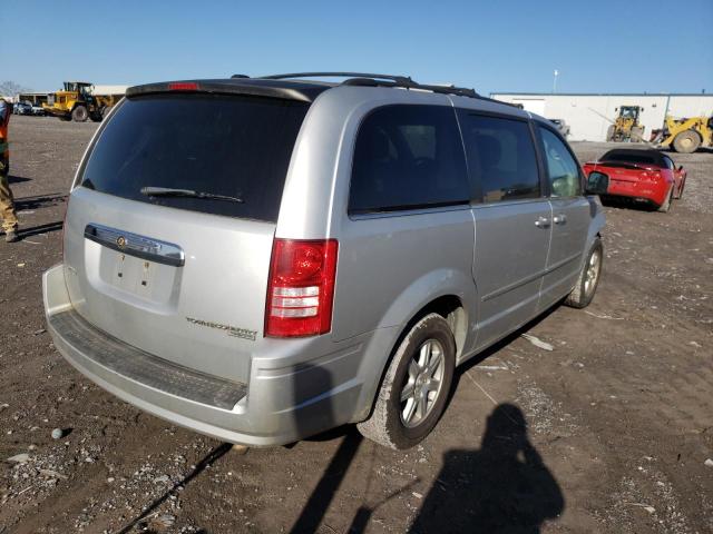 Photo 3 from auction – 2010 CHRYSLER TOWN & COU with VIN 2A4RR5D12AR337705