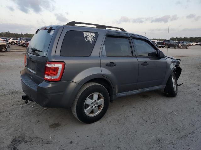 Photo 3 from auction – 2010 FORD ESCAPE XLS with VIN 1FMCU0C72AKC85294