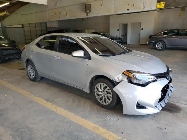 Photo 4 from auction – 2018 TOYOTA COROLLA L with VIN 5YFBURHEXJP841090