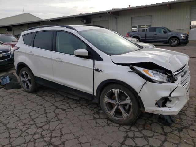 Photo 4 from auction – 2017 FORD ESCAPE SE with VIN 1FMCU0GD2HUE91844
