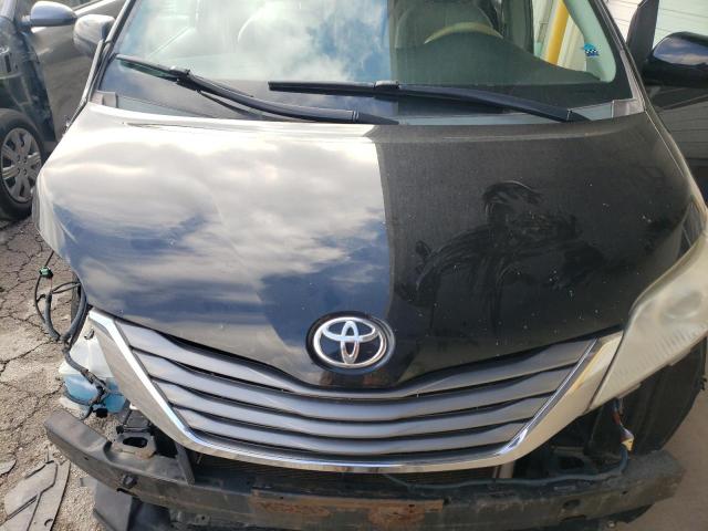 Photo 12 from auction – 2011 TOYOTA SIENNA XLE with VIN 5TDYK3DC6BS169538