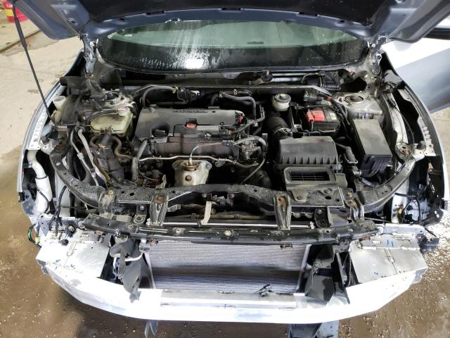 Photo 11 from auction – 2016 HONDA CIVIC LX with VIN 19XFC2F52GE060380