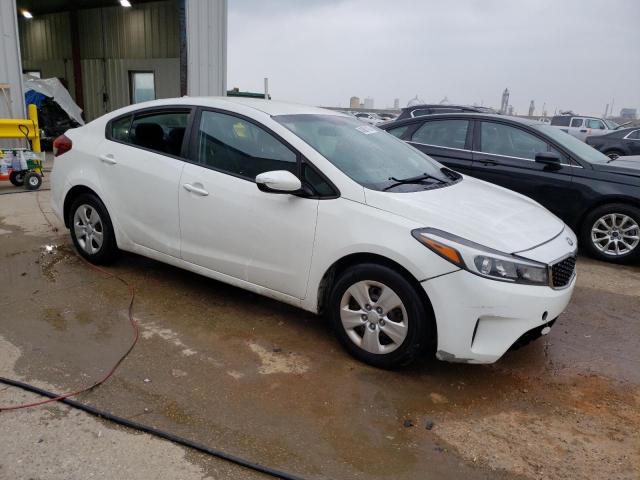 Photo 4 from auction – 2017 KIA FORTE LX with VIN 3KPFK4A73HE076449