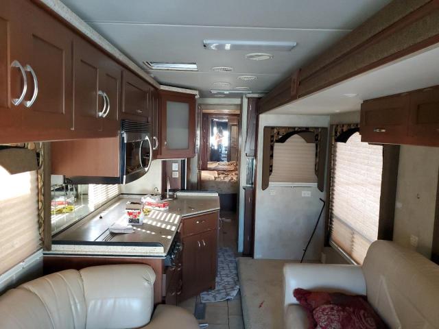 Photo 6 from auction – 2006 VENT MOTORHOME with VIN 4UZAB2DC46CW10145