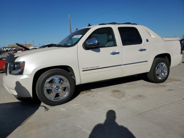 CHEVROLET AVALANCHE 2013 with VIN 3GNTKGE74DG156234 - Photo from auction