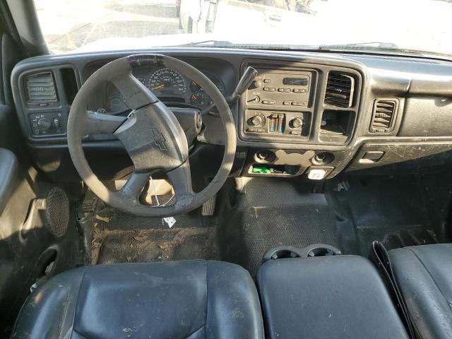 Photo 8 from auction – 2003 CHEVROLET SILVERADO with VIN 1GCHC23U83F140822