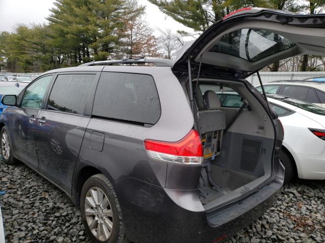 Photo 2 from auction – 2011 TOYOTA SIENNA XLE with VIN 5TDDK3DC6BS002918