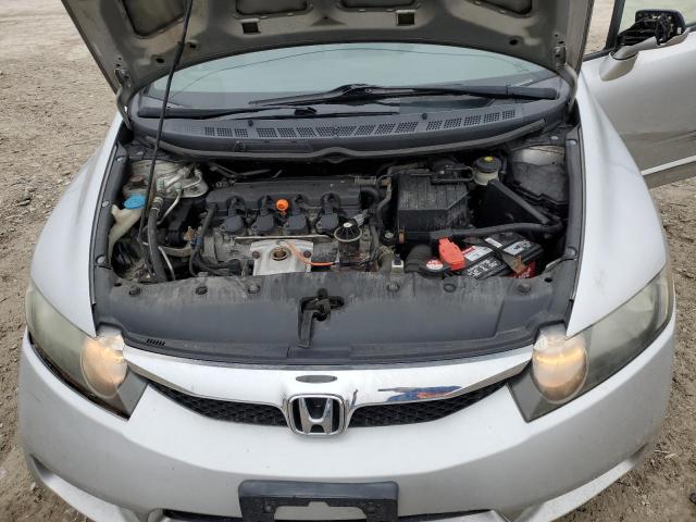 Photo 11 from auction – 2009 HONDA CIVIC LX with VIN 19XFA16579E052116
