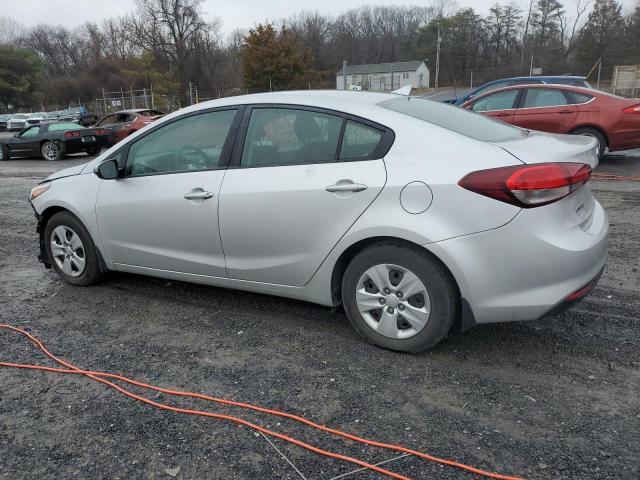 Photo 2 from auction – 2018 KIA FORTE LX with VIN 3KPFK4A76JE270785