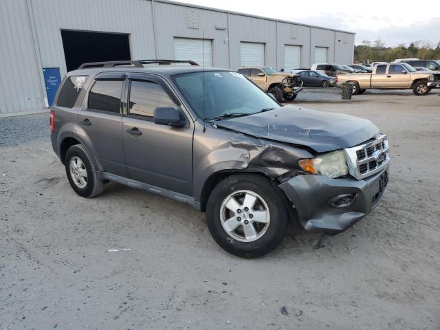 Photo 4 from auction – 2010 FORD ESCAPE XLS with VIN 1FMCU0C72AKC85294