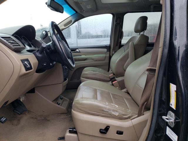 Photo 7 from auction – 2011 VOLKSWAGEN ROUTAN SEL with VIN 2V4RW5DG2BR698555