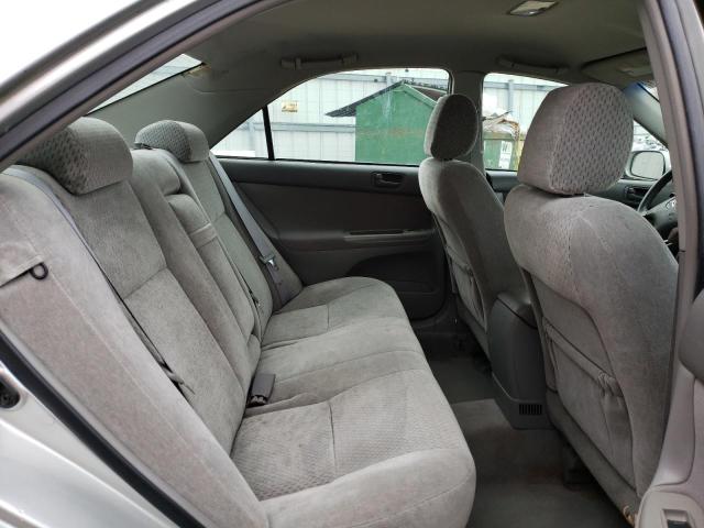 Photo 10 from auction – 2004 TOYOTA CAMRY LE with VIN 4T1BE32K14U795077