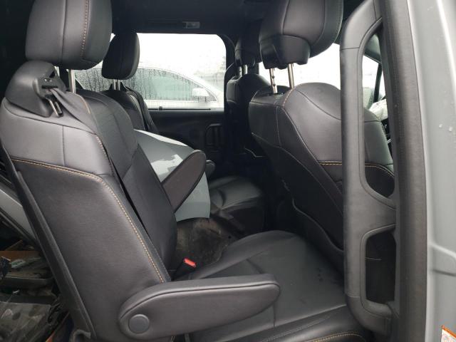 Photo 11 from auction – 2022 TOYOTA SIENNA XLE with VIN 5TDASKFC9NS054302