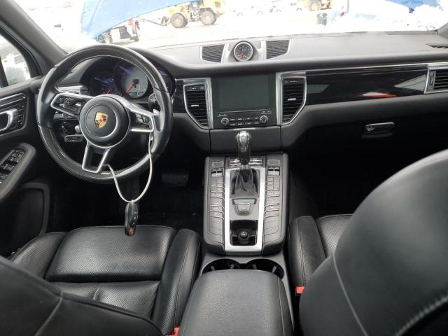 Photo 8 from auction – 2017 PORSCHE MACAN with VIN WP1AB2A53HLB10165