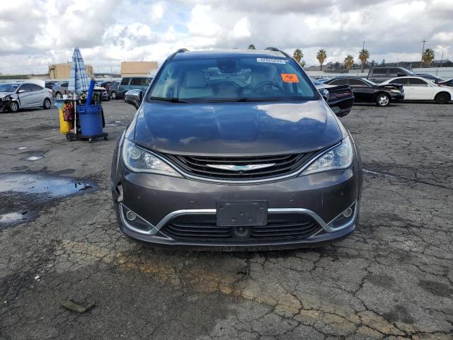 Photo 5 from auction – 2018 CHRYSLER PACIFICA H with VIN 2C4RC1N77JR230541