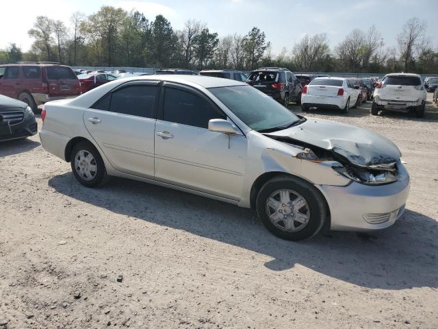 Photo 4 from auction – 2005 TOYOTA CAMRY LE with VIN 4T1BE32K35U006929